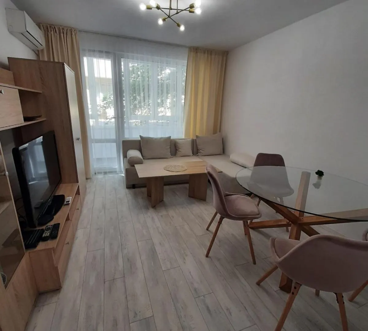 Nicole Apartment Varna